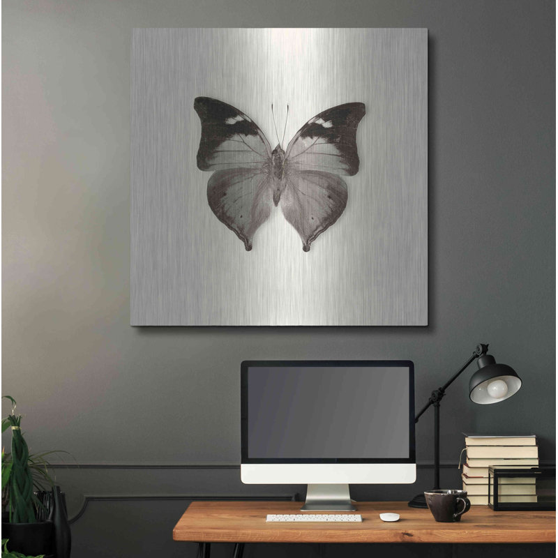 «Butterfly VII BW» par Debra Van Swearingen, H 36 po x l 36 po