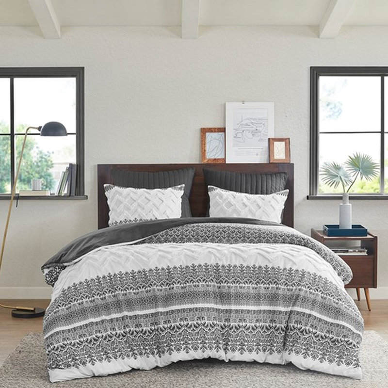 Housse de couette pour très grand lit / très grand lit, coton touffeté en chenille, blanc, attrayant, fermeture à boutons, coins à nouer à l'intérieur, lavable à la machine et 2 taies décoratives incluses Style coton, look, fermeture à boutons, 4 coins