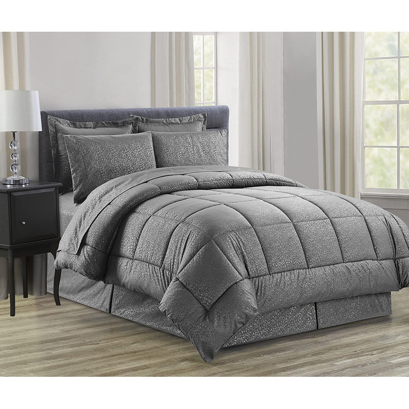 Cadle Jersey Knit Floral Comforter
