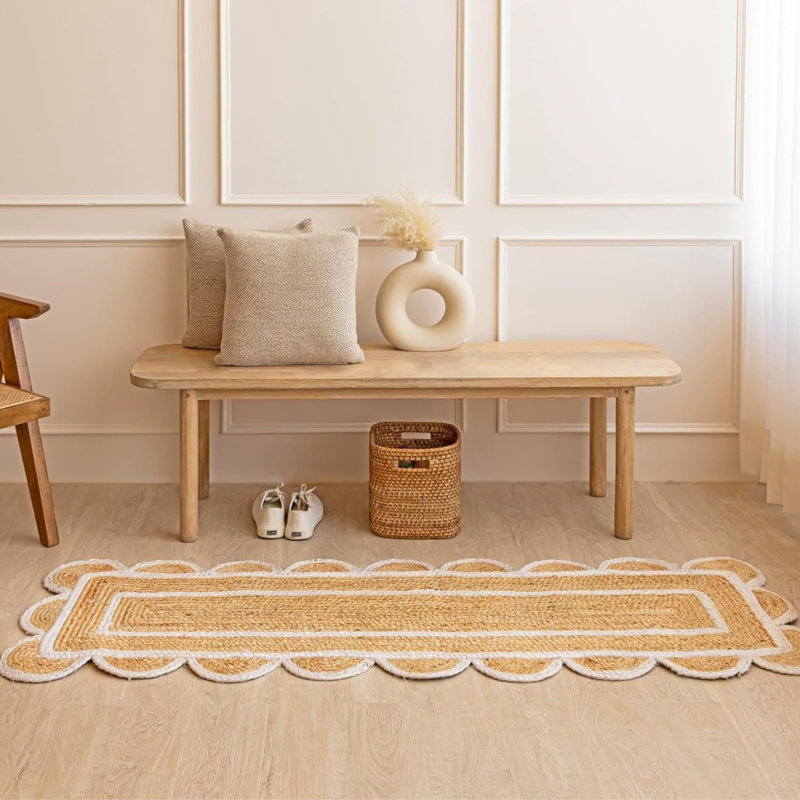 Talon festonné tressé | Tapis de ferme Boho réversible tissé à la main pour couloir, cuisine et entrée | 2 pi x 6 pi | Naturel
