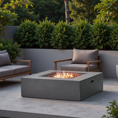50 000 BTU SQUARE FIRE TABLE (Tank Cover not Included)