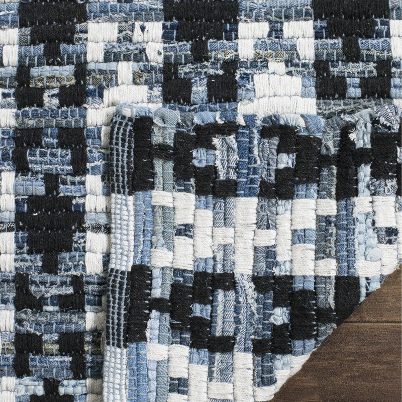Montauk Hand Woven Cotton Geometric Rug, Runner 2'3" x 8'