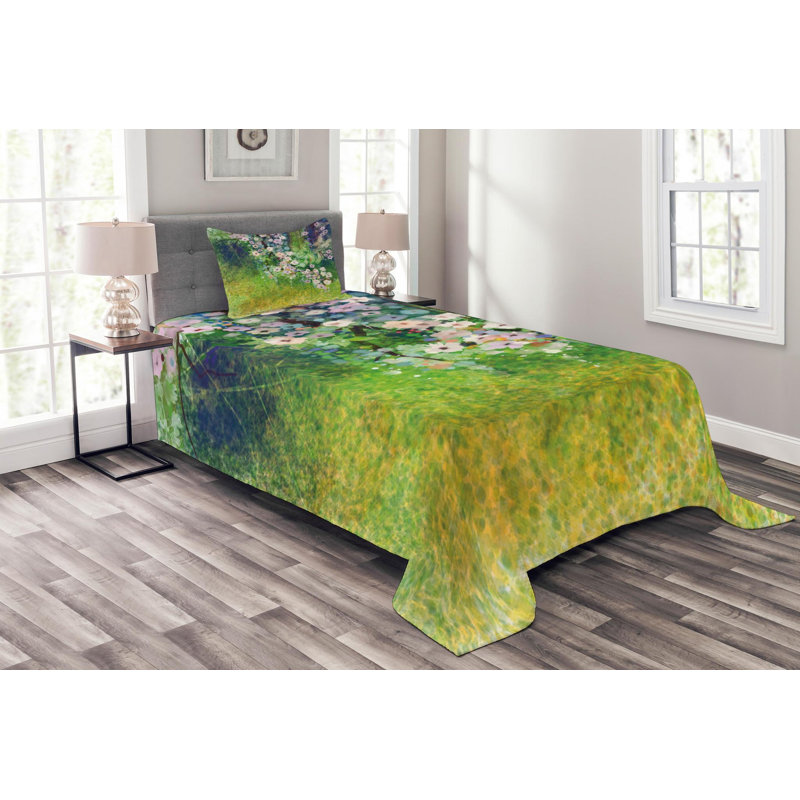 Flower Farmhouse / Country Polyester Floral Coverlet, Twin Coverlet + 1 Sham