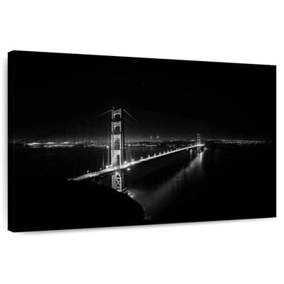 Lilie Golden Gate Darkness