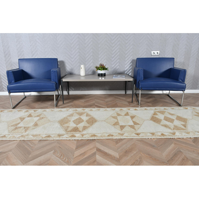 Tapis turc tissé à la main à motif géométrique beige et crème pour un décor neutre et un tapis de couloir