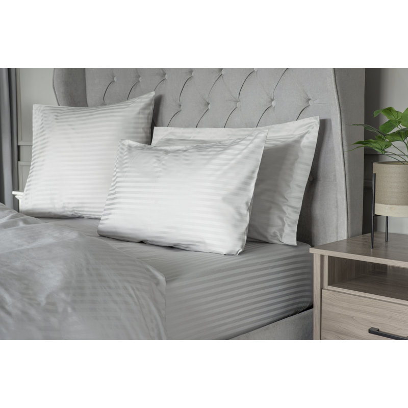 Plain Dye 540 TC Egyptian-Quality Cotton Sateen Fitted Sheet, Platinum, Kingsize (5')