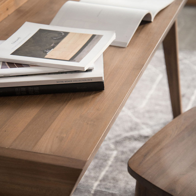 Bureau en bois massif pur
