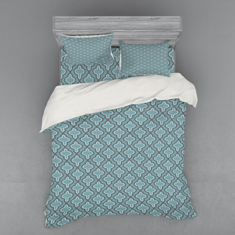 Eclectic Polyester Geometric Shapes Duvet Cover, Queen Duvet Cover + 3 Additional Pieces