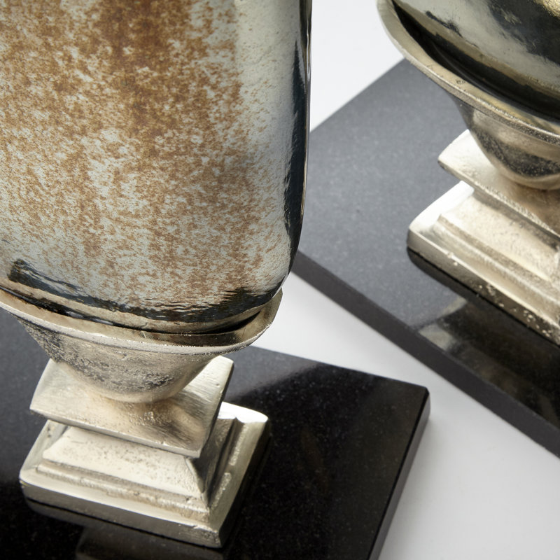 Vase de table en verre brun/gris, H 22 po x l 10 po x P 4,75 po