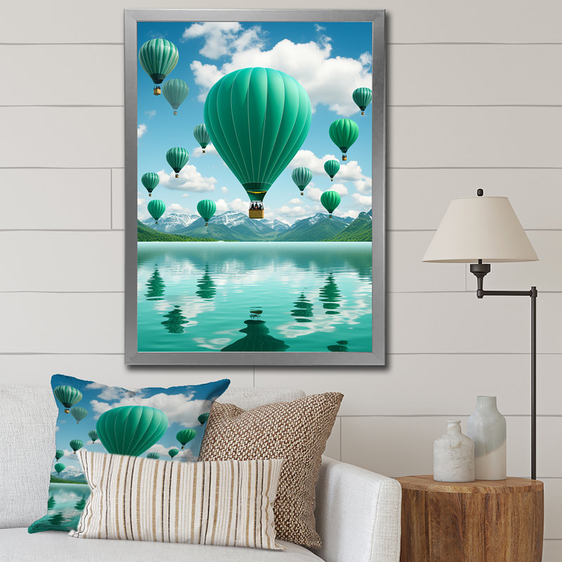 «Lamarche Teal Hot Air Ballons Collage», reproduction sur toile, H 32 po x l 24 po x P 1 po, Cadre photo argenté