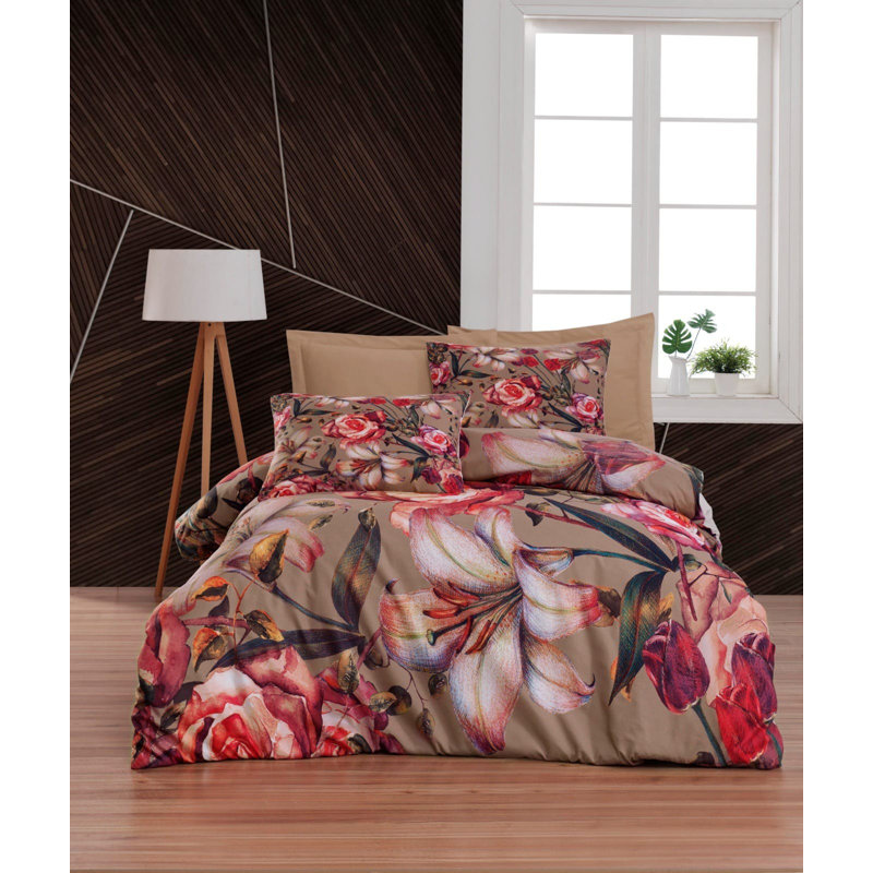 Duvet Cover Set with Pillowcases Included