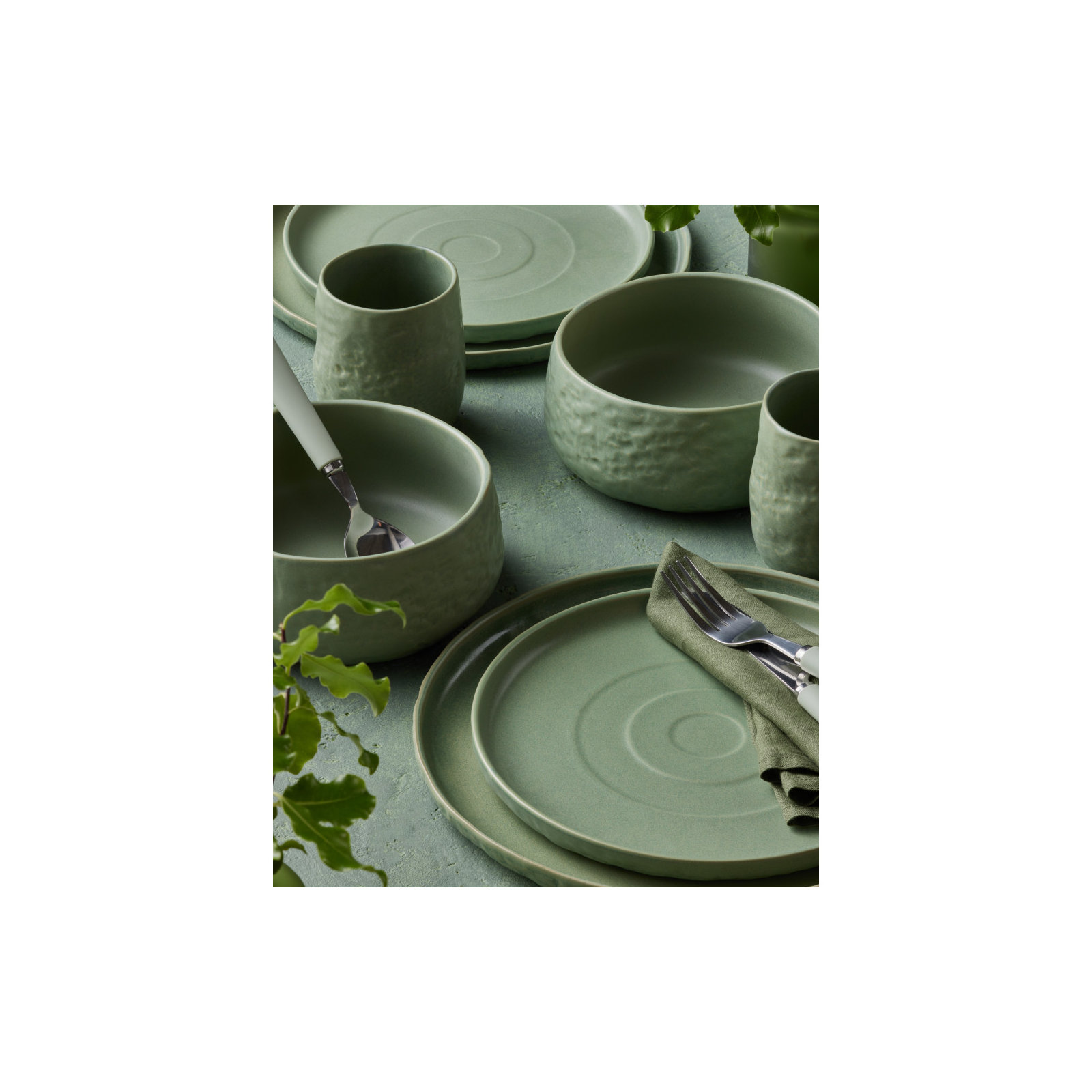 Shosai Stone by Mercer Project Shosai 16-Piece Dinnerware Set Stoneware, Green