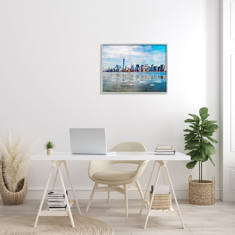 «Distant New York City Skyline Buildings» par Kim Curationa - cadre flottant, impression sur bois