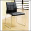Ensemble de 2 chaises d'appoint rembourrées en similicuir en chrome, parfaites pour les intérieurs modernes et les sièges confortables