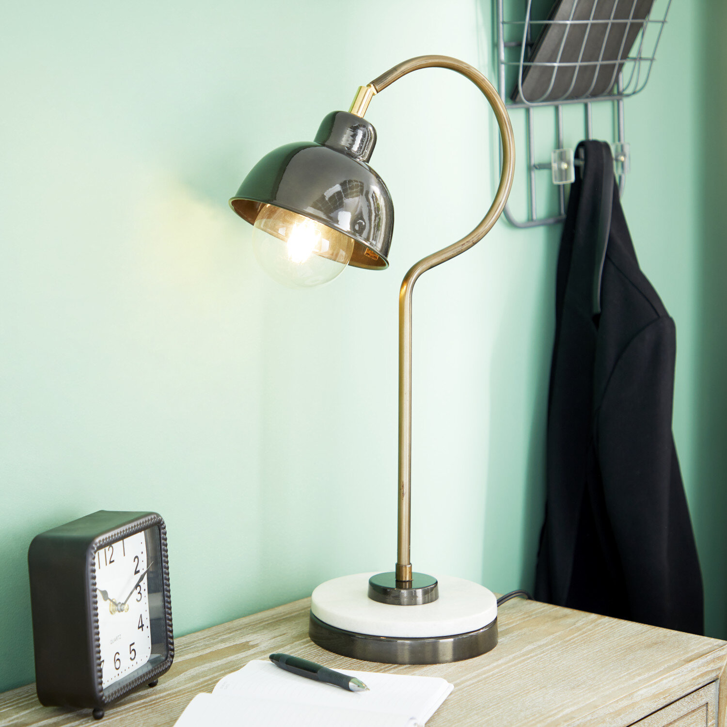 House of Hampton® Dontrice Classic Green Banker Desk Lamp with Pull Chain  Switch & Reviews