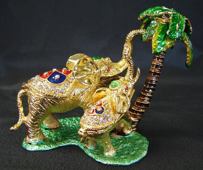 Animals Figurines & Sculptures