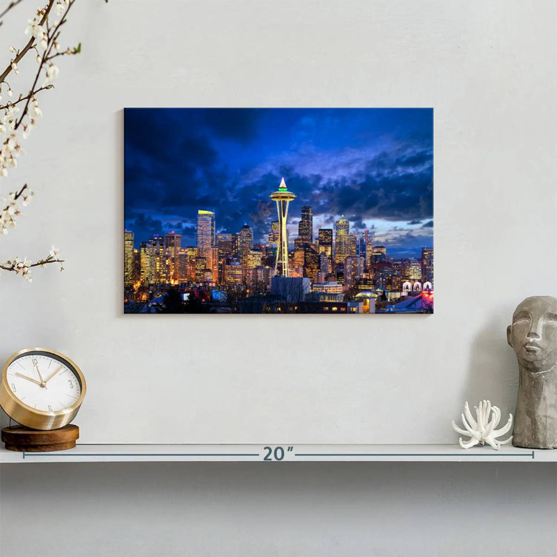 Sireci Space Needle Standout, 8" H x 12" W