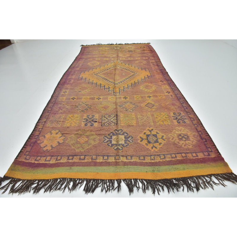 Tapis de couloir mauve