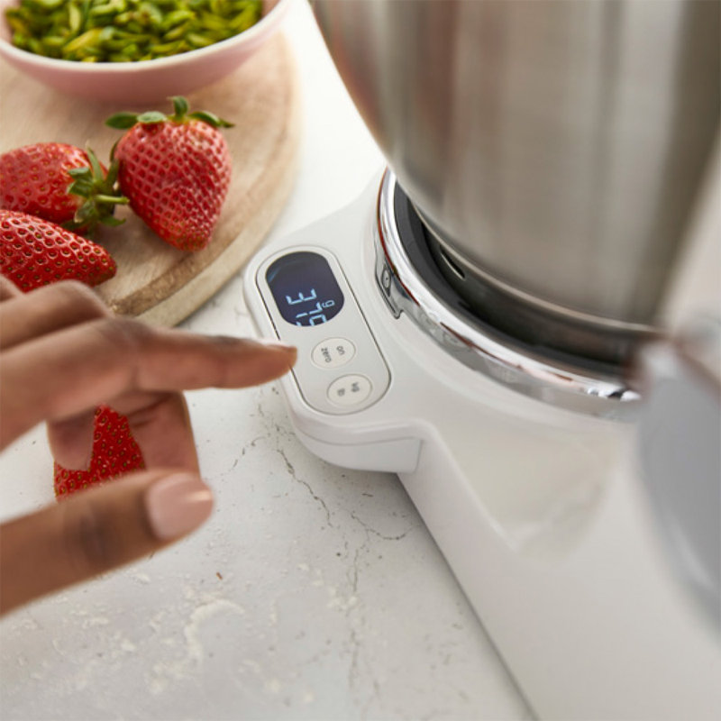 Kenwood Chef Titanium Baker Stand Mixer