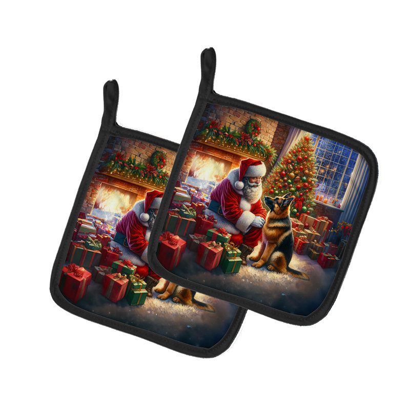 Caroline's Treasures Moments With Santa Potholder - Thumbnail 3