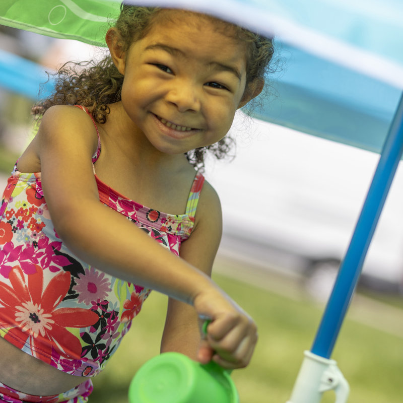 Step2 Play & Shade Pool with Umbrella