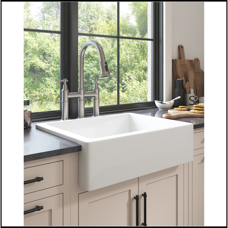 Durable And Stylish Kitchen Sink For Modern Kitchens, Enhancing Functionality.