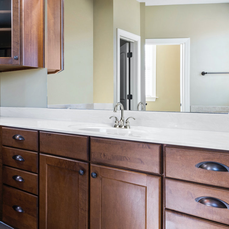 Centerset 2-handle Bathroom Faucet with Drain Assembly