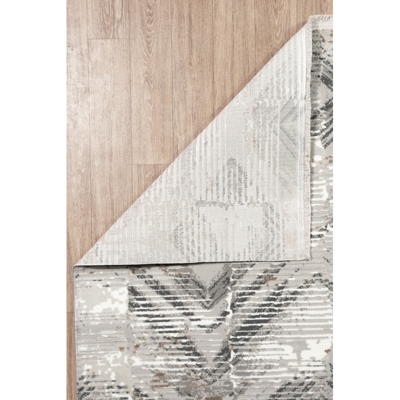 Salesin Runner Geometric and Trellis Indoor / Outdoor Area Rug, Runner 5'3" x 11'5"