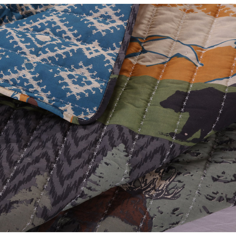 Black Bear Lodge Reversible Twin Microfiber Quilt Set