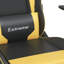 Fauteuil de massage avec repose-pieds-645734566