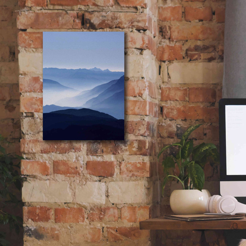 «Blue Mountains» par Lexie Greer, H 16 po x l 12 po x P 0,75 po