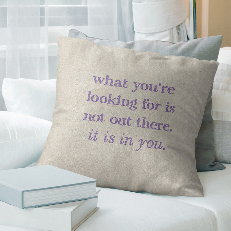 Coussin à la main, Blanc / Mauve, 16 po x 1 po, Polyester/ Bourre en polyester