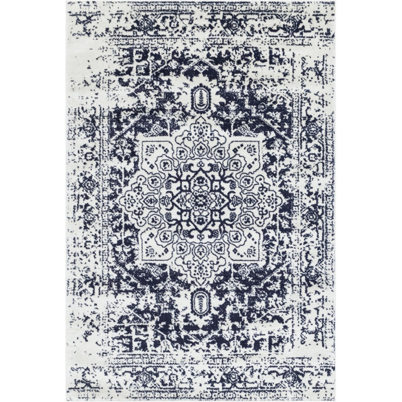 Malynn Oriental Indoor Rug, Rectangle 6'1" x 9'