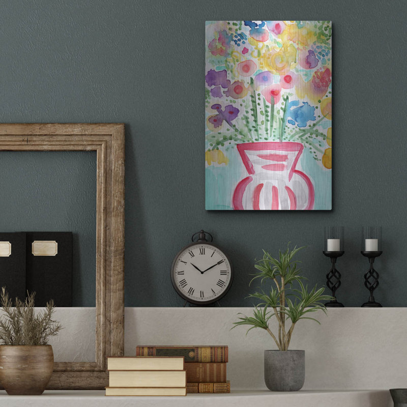 "Vase rouge de fleurs" par Linda Woods, H 16 po x l 12 po