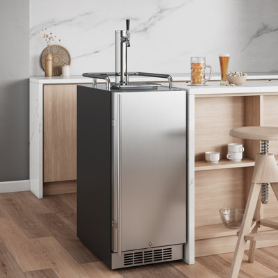 3.35 cu. Réfrigérateur à robinet simple