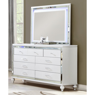 Capobianco Solid Wood 63.4'' W 9 - Drawer Dresser with Mirror