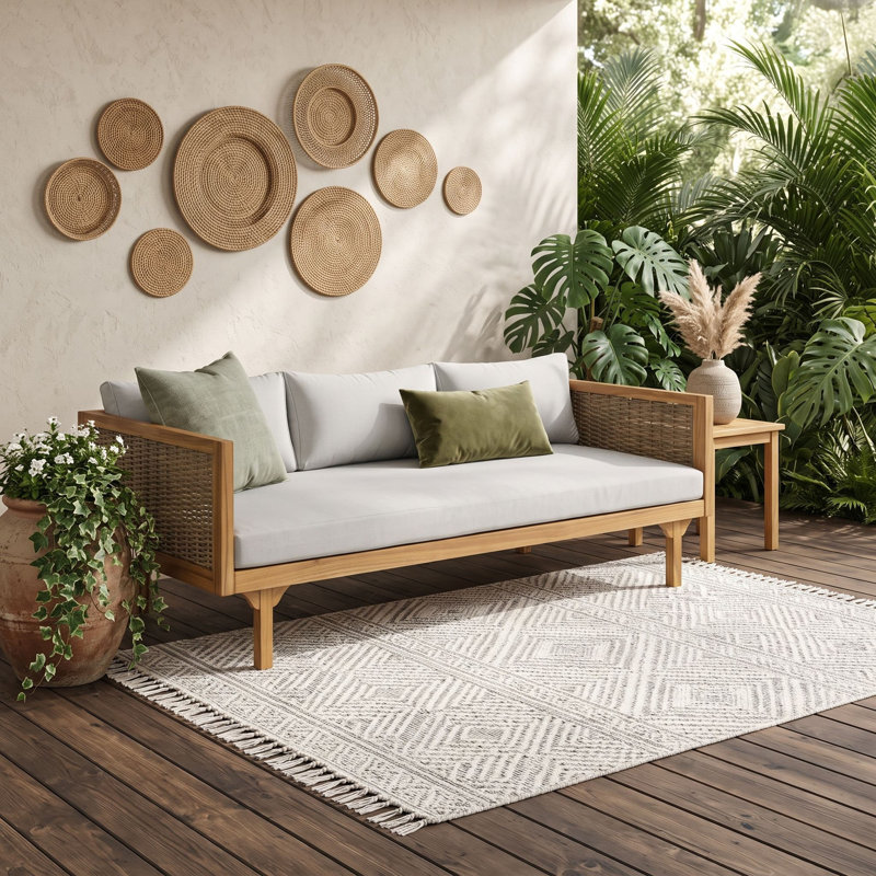 Canapé de patio 3 places avec structure en bois d'acacia, accoudoirs en rotin et coussins résistants à l'eau, LightGray