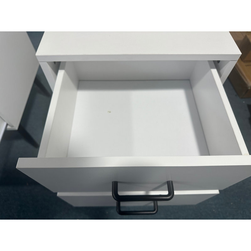 Table de chevet 2 tiroirs avec pieds et poignées en métal, table de chevet blanche moderne, petite table de bout pour chambre à coucher, salon ou appartement