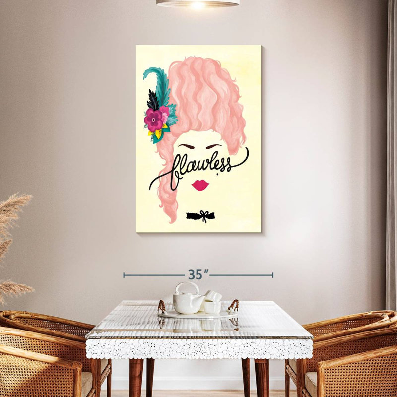 Marie Antoinette impeccable, H 45 po x l 30 po