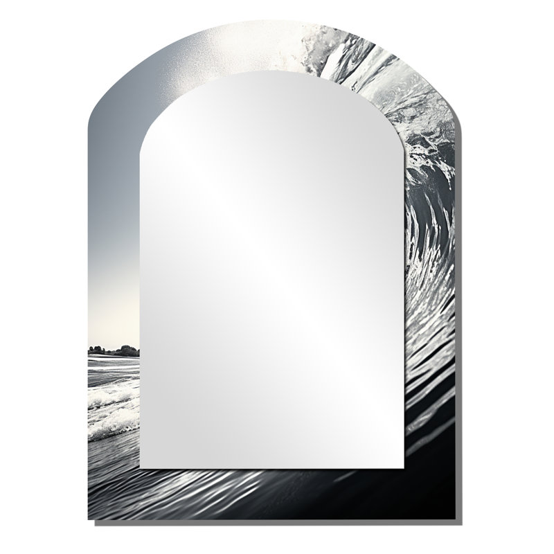 «Black and White Wave Photo II - Beach Arch Wall Mirror», miroir décoratif asymétrique gris, impression d'art en métal