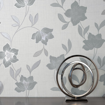 Larson Floral Wallpaper