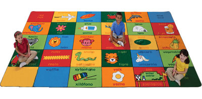 Tapis imprimé à blocs alphabétiques bilingues
