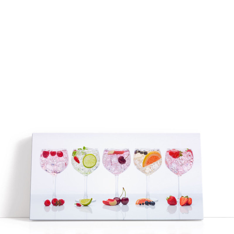 Différents types de verres à gin - reproduction d'art sur toile, H 18 po x l 36 po