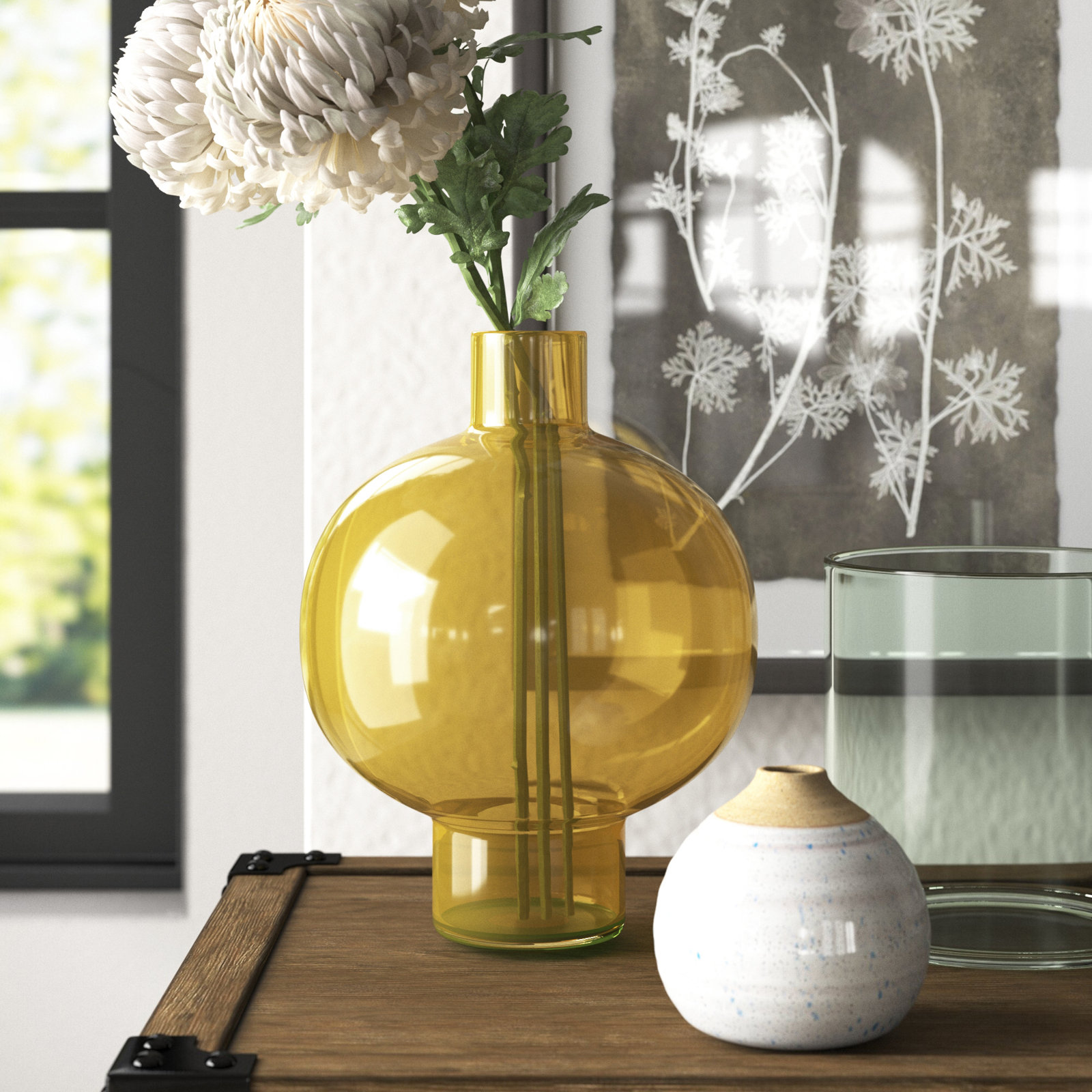 Geri 7.85'' Glass Table Vase