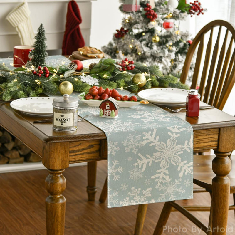 Snowflakes Christmas Table Runner, Seasonal Winter Holiday Kitchen Dining Table Decoration For Home Party Decor, Blue