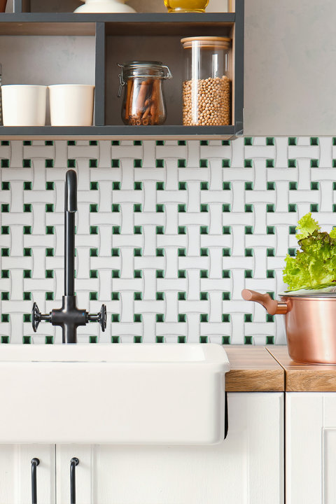 BACKSPLASH