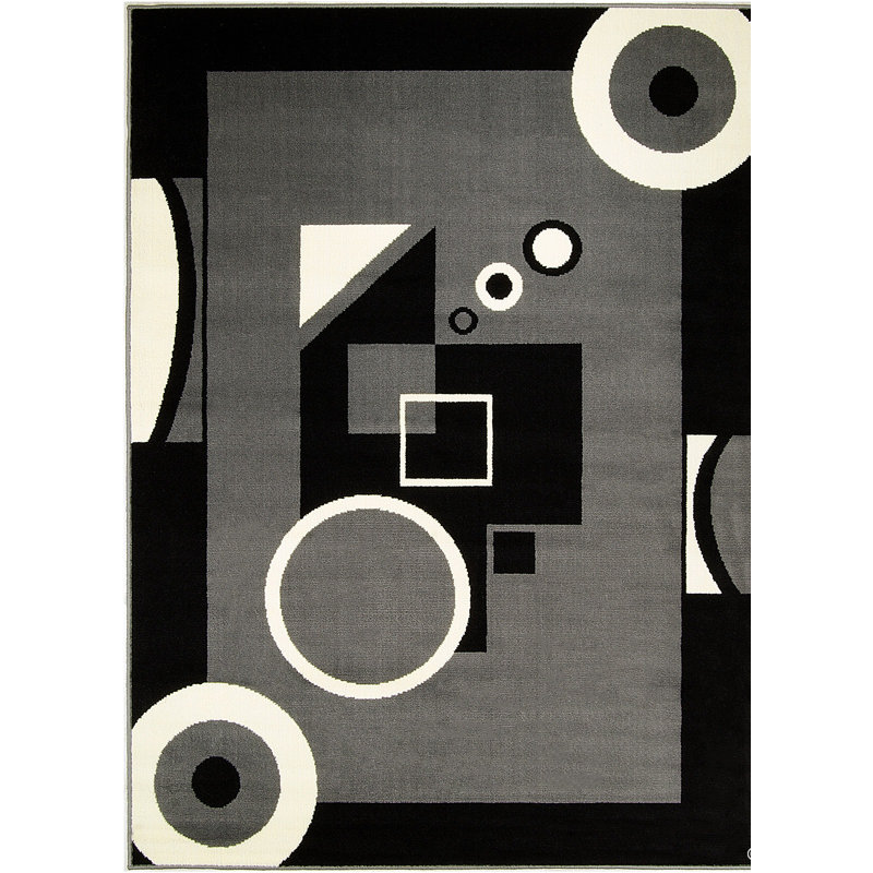 Geometric Indoor Rug, 5'2" x 7'1"