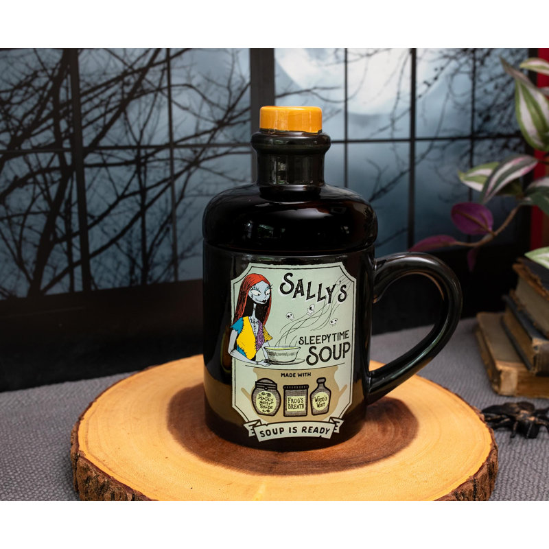 Tasse en céramique sculptée Disney The Nightmare Before Christmas Sally's Soup