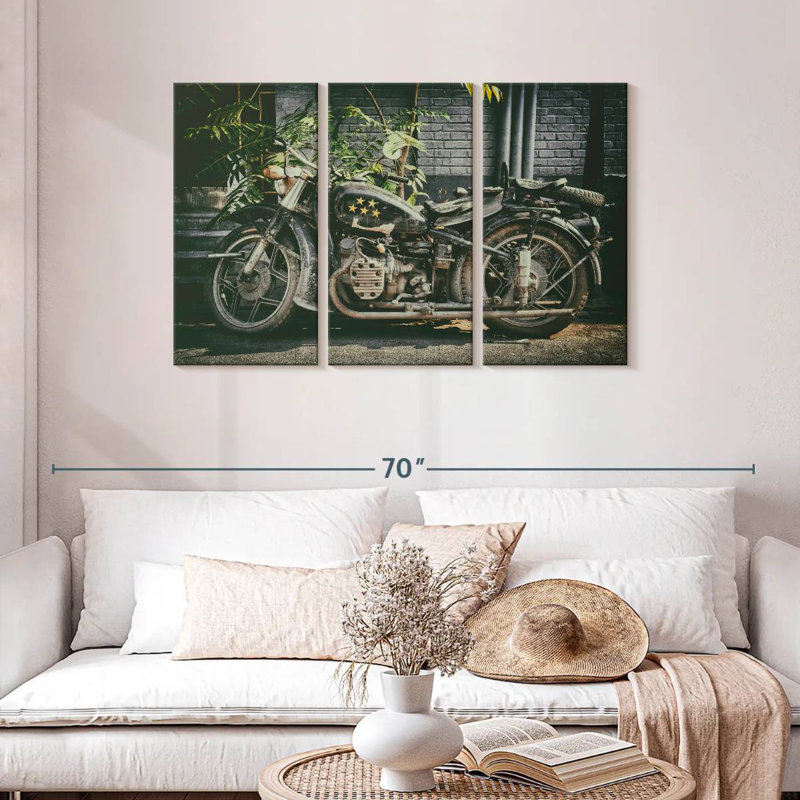 Moto Mehar cinq étoiles, H 28 po x l 45 po