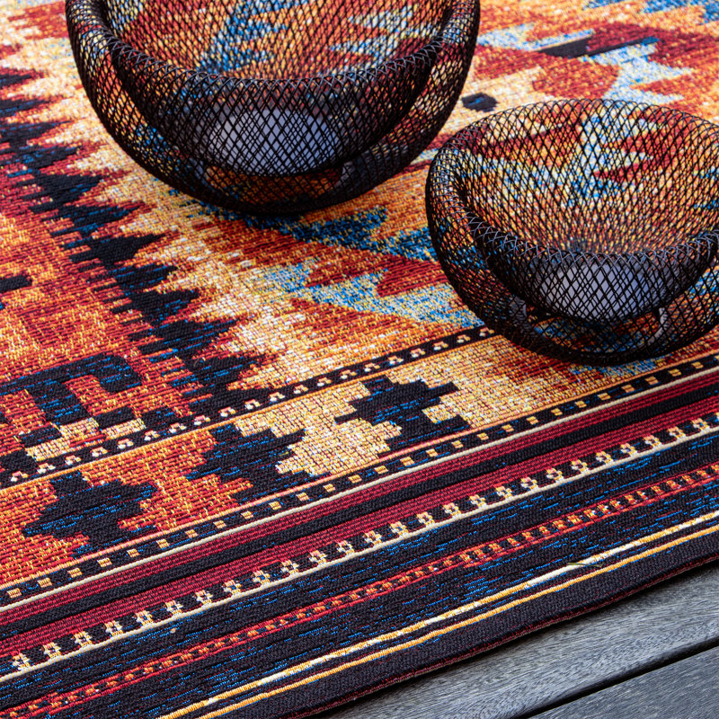 Mirena Southwestern Indoor / Outdoor Area Rug, Rectangular 200 x 290cm